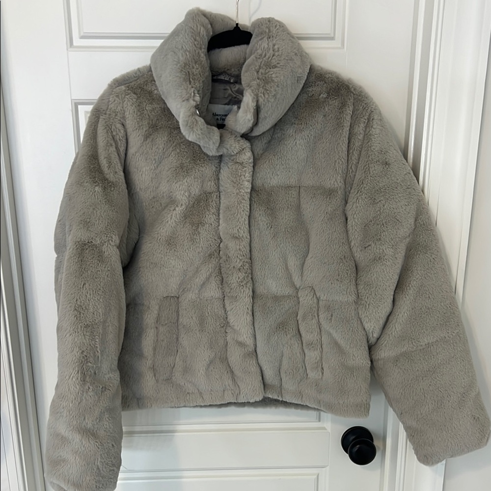 Abercrombie & Fitch Mini Puffer